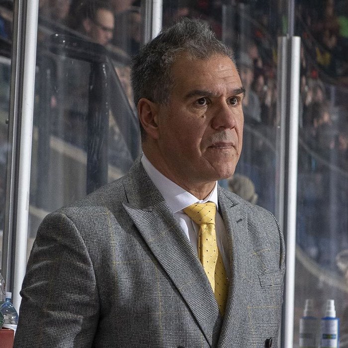 에마누엘 비베이로스